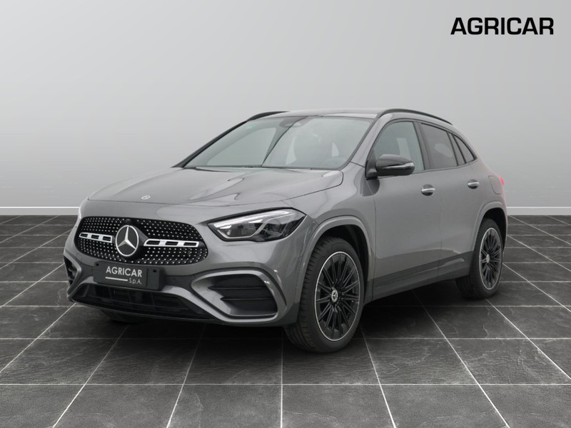 1 - Mercedes GLA 250 e plug-in-hybrid amg line premium 8g-dct