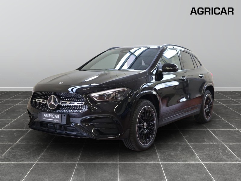 1 - Mercedes GLA 250 e plug-in-hybrid amg line premium 8g-dct