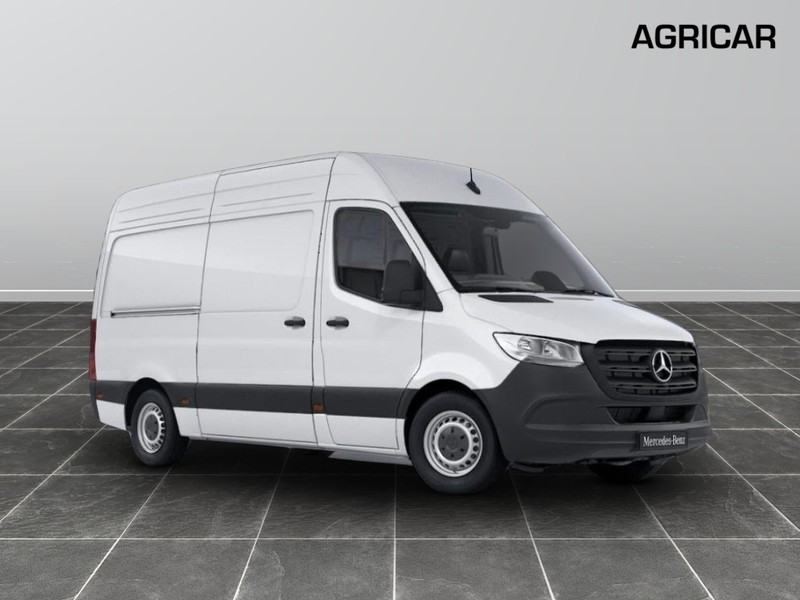 1 - Mercedes Vans Sprinter 319 2.0 cdi f 43/35 rwd h2 9g-tronic