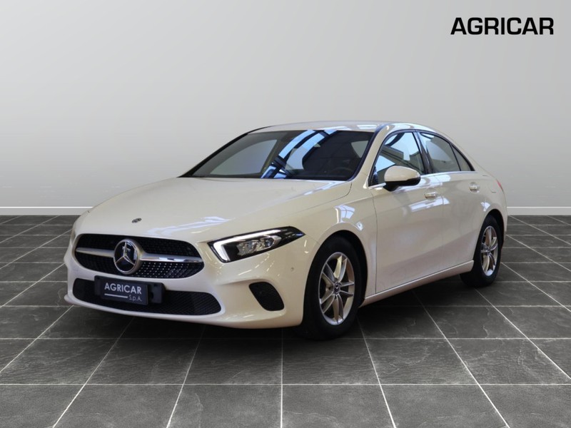 1 - Mercedes Classe A sedan 180 d sport 7g-dct