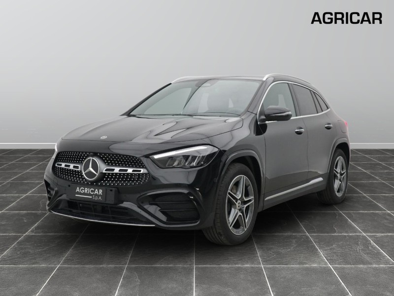 1 - Mercedes GLA 200 d amg line premium 4matic 8g-dct