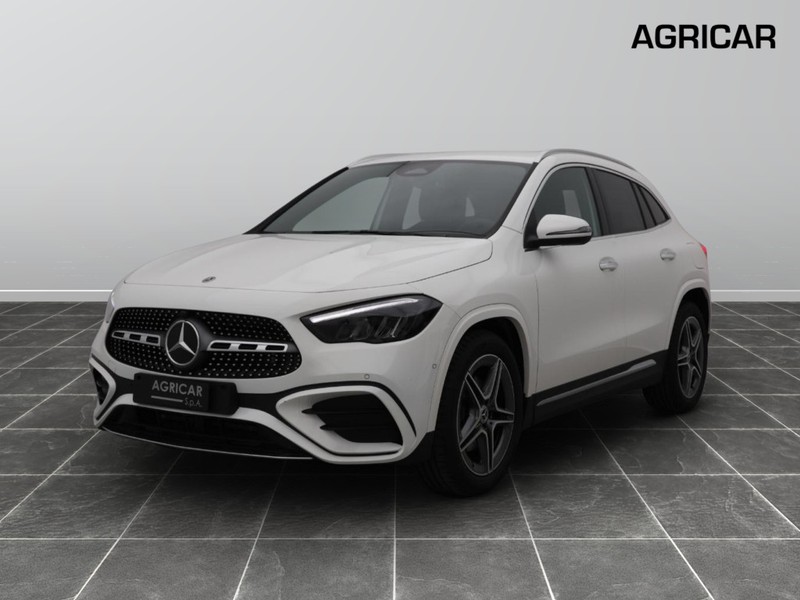 1 - Mercedes GLA 180 d amg line advanced plus 8g-dct