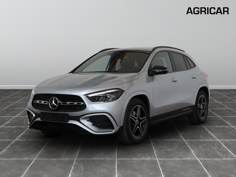 1 - Mercedes GLA 180 d amg line advanced plus 8g-dct