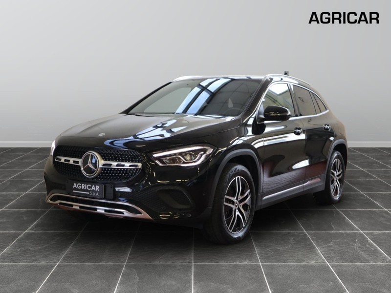 1 - Mercedes GLA 250 e plug in hybrid (e eq-power) sport plus 8g-dct