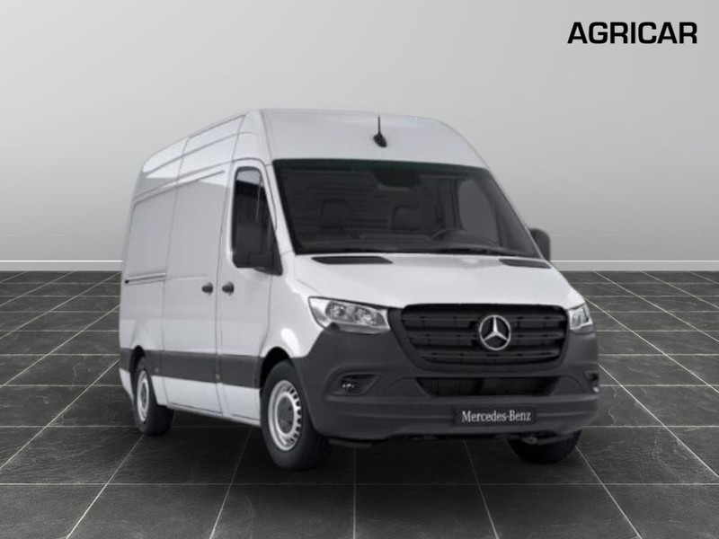 1 - Mercedes Vans Sprinter 317 rwd 2.0 cdi f 37/35 pro