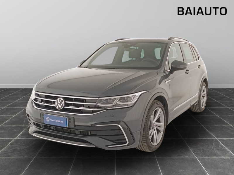 1 - Volkswagen Tiguan 2.0 tdi scr 150cv r-line dsg