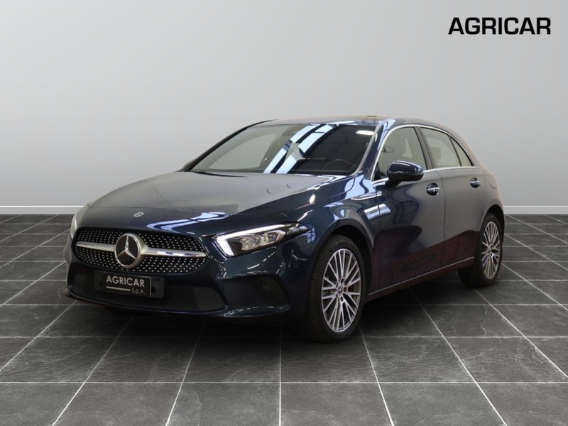 1 - Mercedes Classe A 250 e plug in hybrid (e eq-power) sport 8g-dct