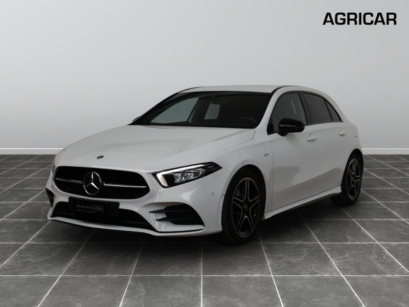 1 - Mercedes Classe A 180 d premium night edition 8g-dct