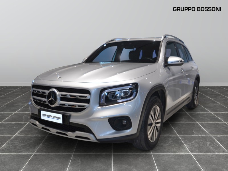 1 - Mercedes GLB 200 d sport 4matic 8g-dct