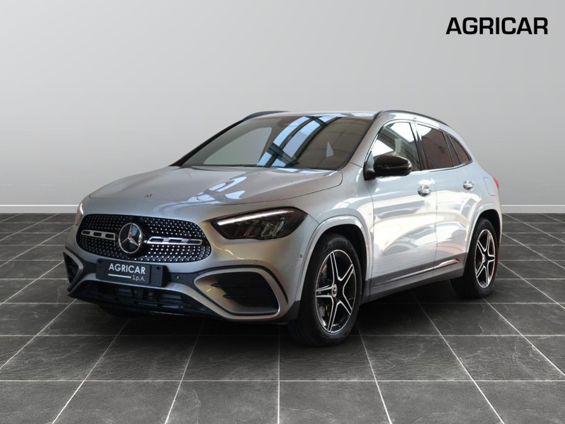 1 - Mercedes GLA 180 d amg line advanced plus 8g-dct