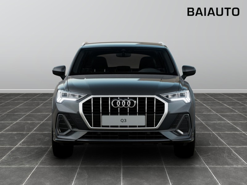 7 - Audi Q3 35 2.0 tdi s line edition s tronic