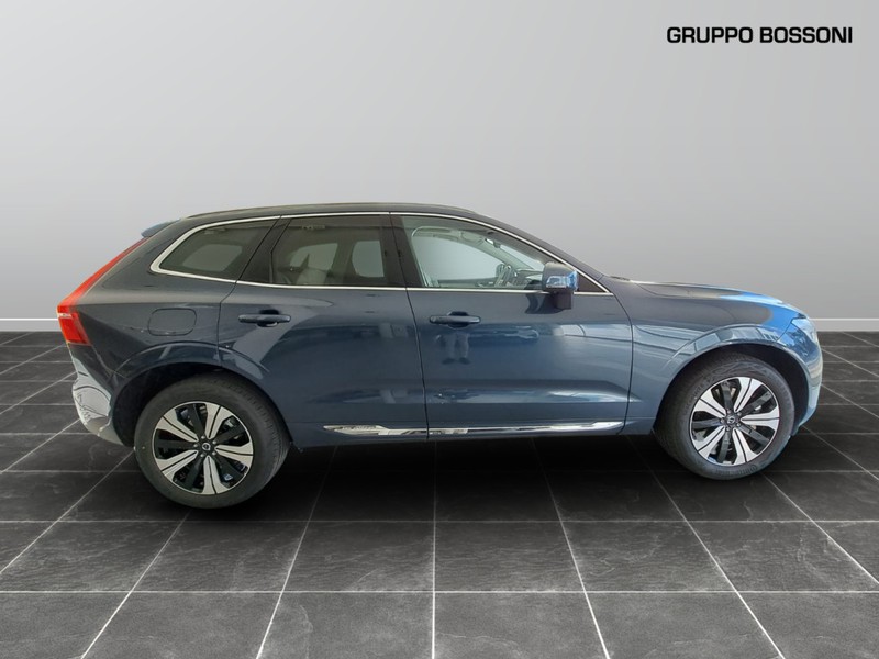 7 - Volvo XC60 2.0 t6 plug-in hybrid plus bright awd automatico