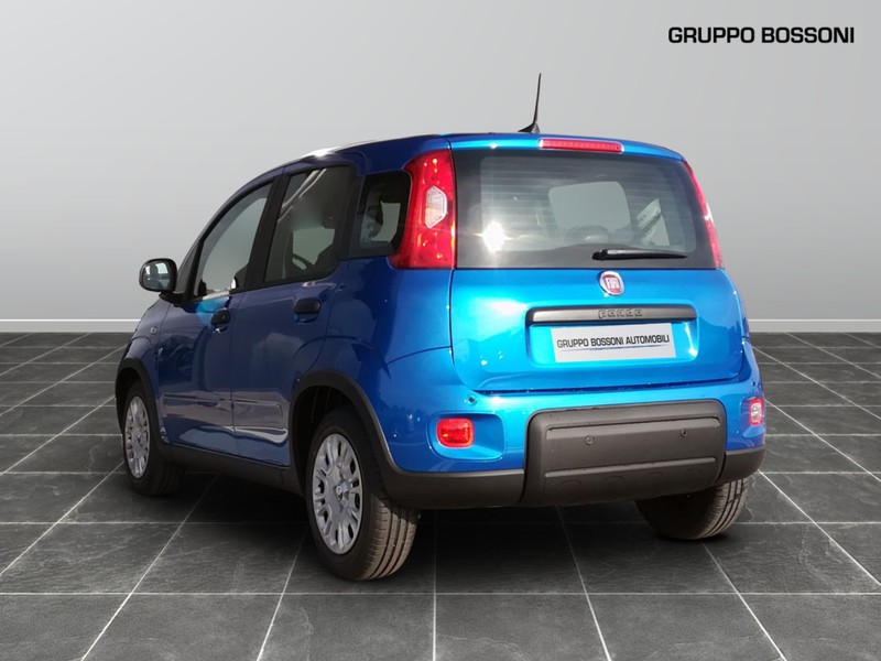 7 - Fiat Panda 1.0 firefly hybrid 70cv s&s