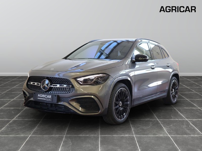 1 - Mercedes GLA 220 d amg line premium 4matic 8g-dct