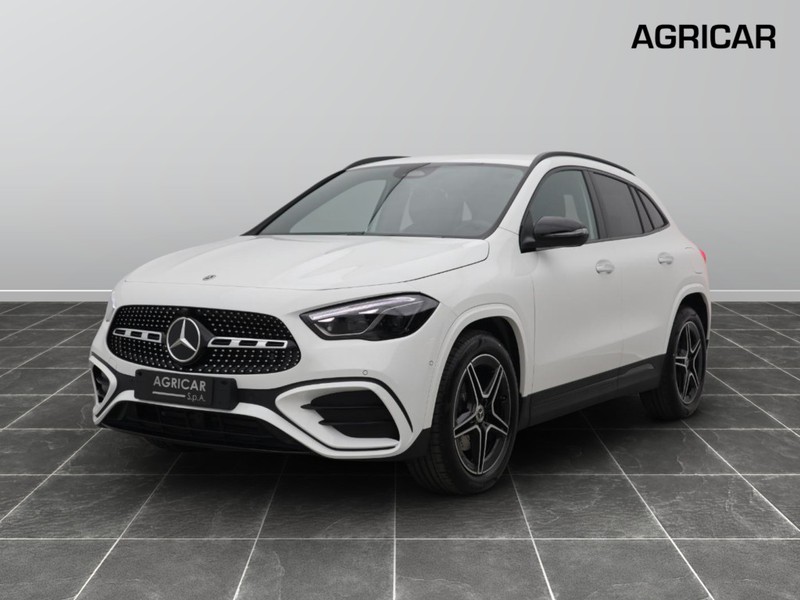 1 - Mercedes GLA 180 d amg line advanced plus 8g-dct