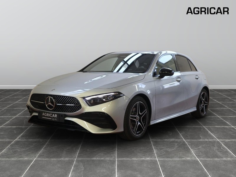 1 - Mercedes Classe A 200 amg line premium 7g-dct