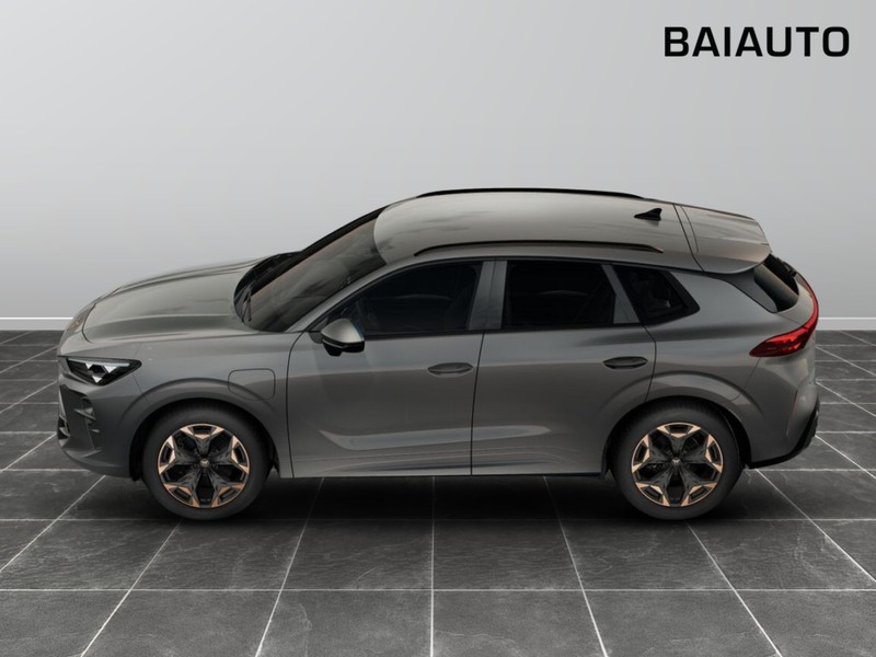 7 - Cupra Terramar 1.5 e-hybrid 204cv dsg