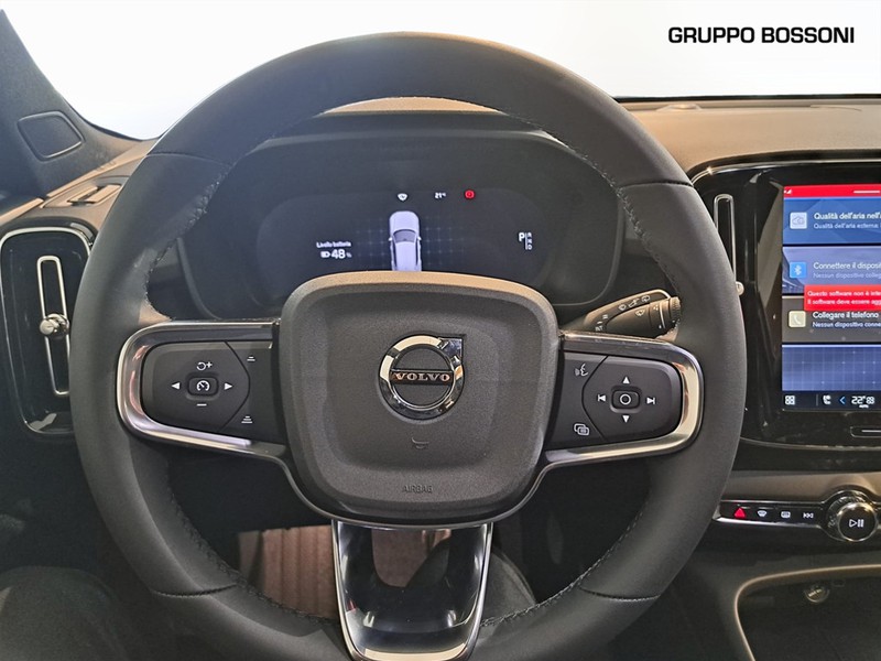 7 - Volvo XC40 single motor plus rwd edt