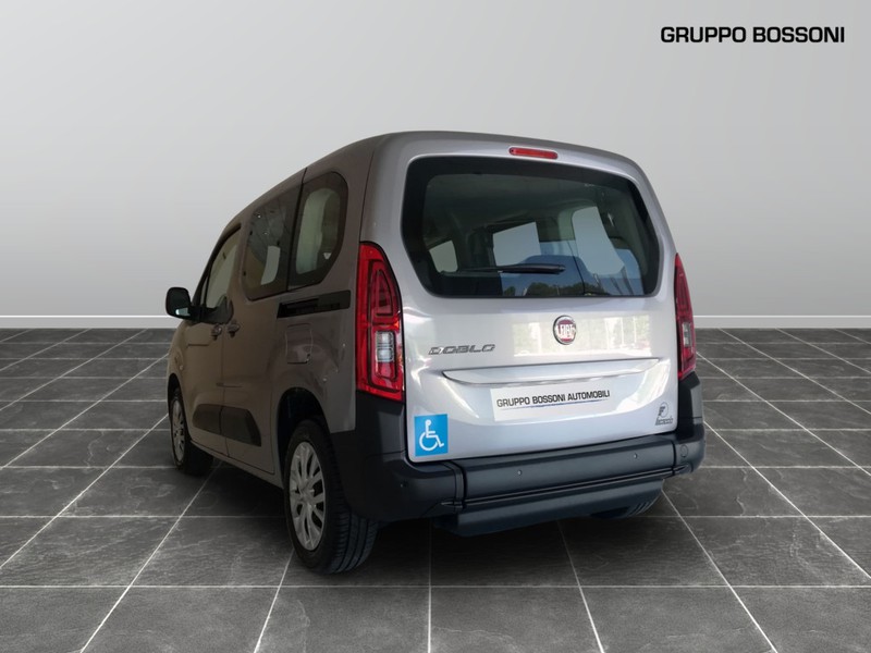 13 - Fiat Professional Doblò combi n1 1.5 bluehdi 130cv at8