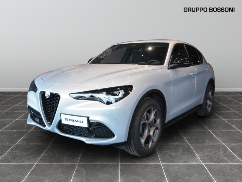 1 - Alfa Romeo Stelvio 2.2 turbo 160cv sprint rwd at8
