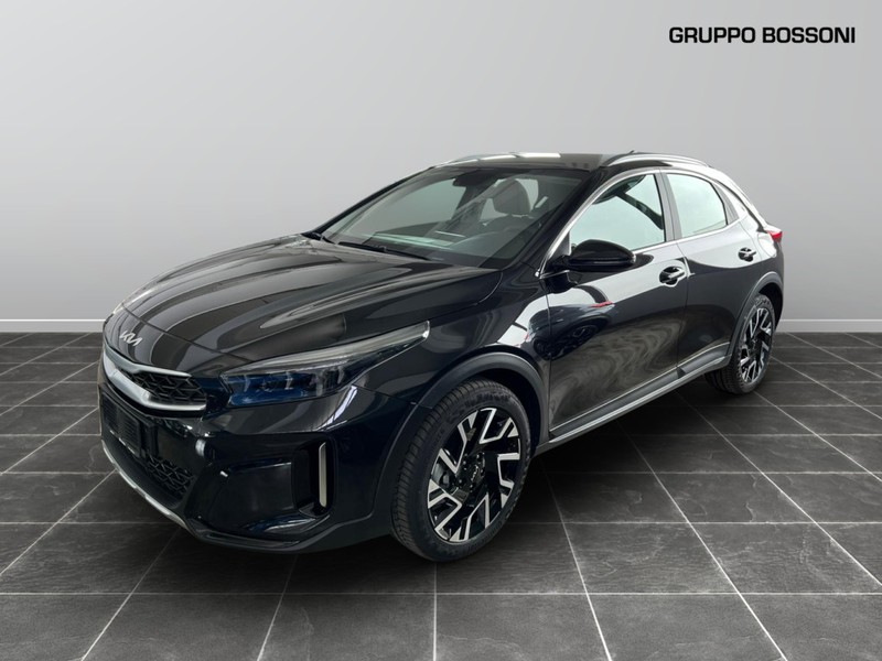1 - Kia Xceed 1.5 t-gdi mhev 140cv business mt