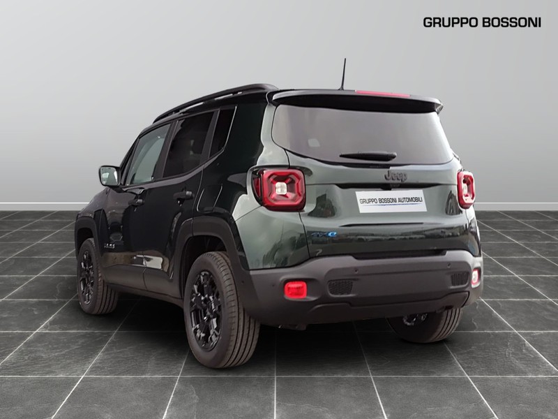 7 - Jeep Renegade 1.3 t4 phev north star 4xe at6