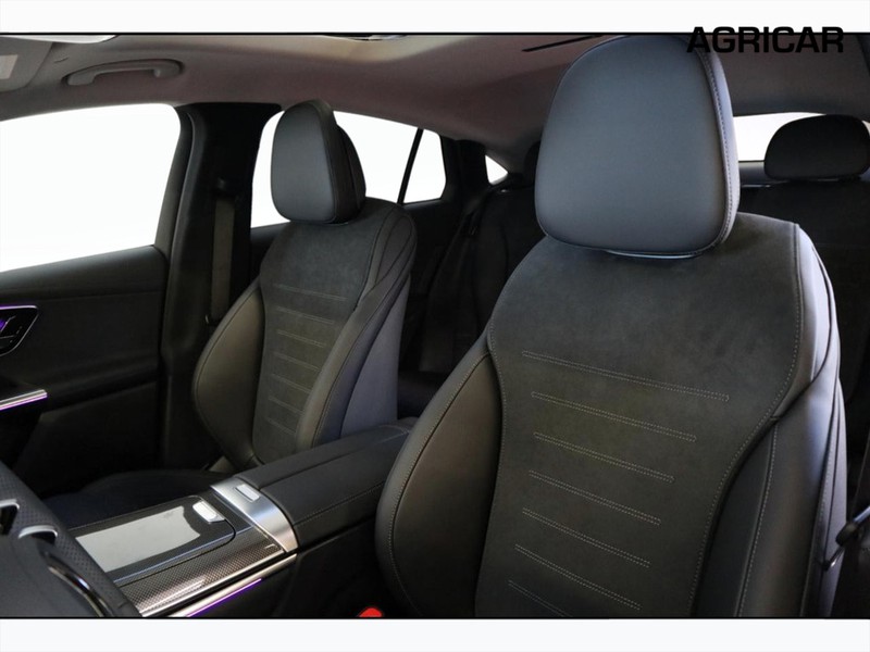 7 - Mercedes GLC coupe 220 d amg line premium 4matic 9g-tronic
