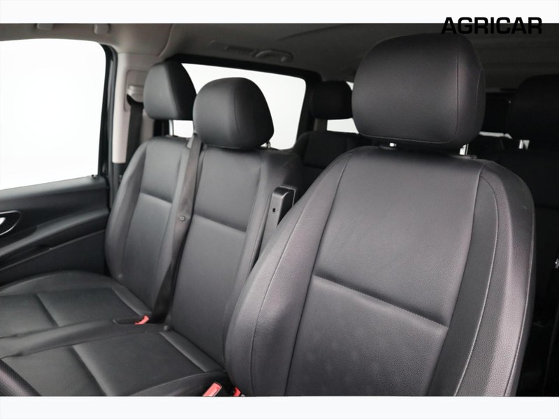 7 - Mercedes Vans Vito 114 cdi long tourer pro auto my20