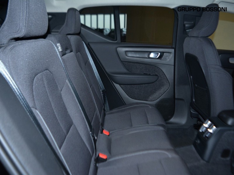 7 - Volvo XC40 1.5 t4 recharge plug-in-hybrid inscription expression geartronic my21