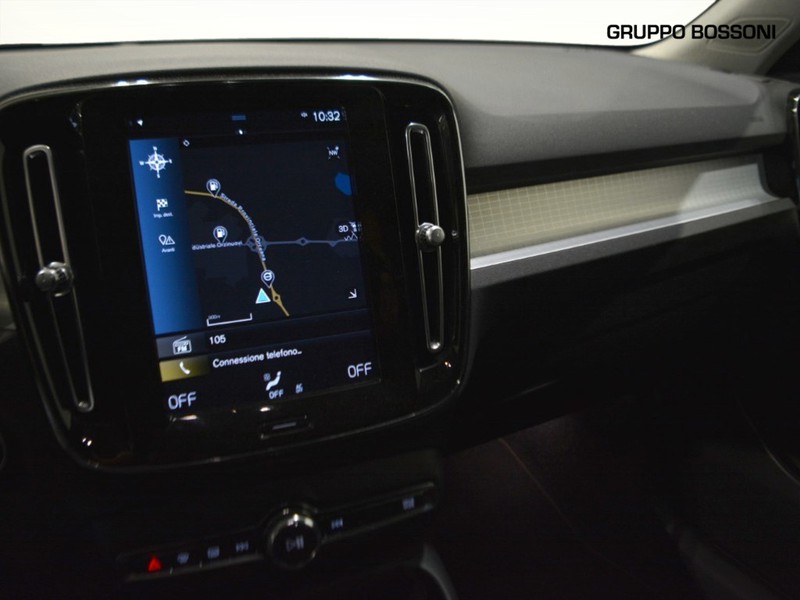 19 - Volvo XC40 1.5 t4 recharge plug-in-hybrid inscription expression geartronic my21