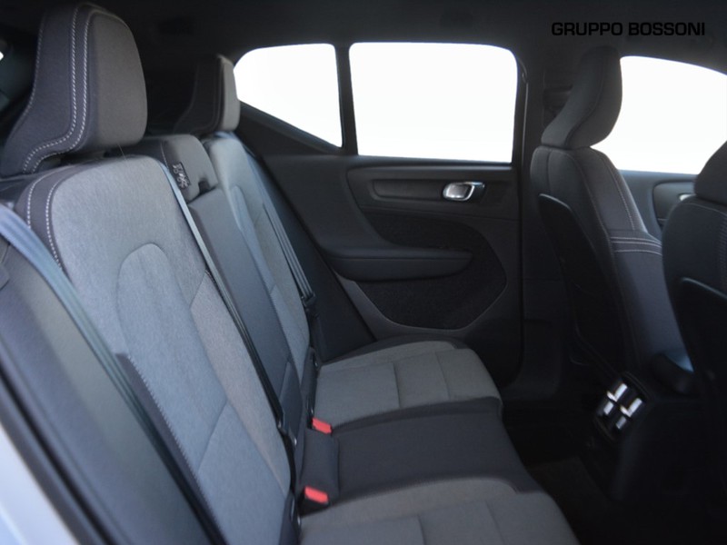 7 - Volvo XC40 1.5 t5 recharge plug-in-hybrid inscription expression geartronic my21