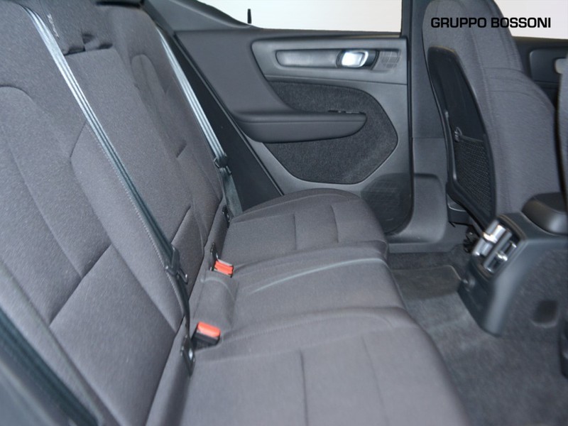 7 - Volvo XC40 1.5 t5 recharge plug-in-hybrid inscription expression geartronic my21
