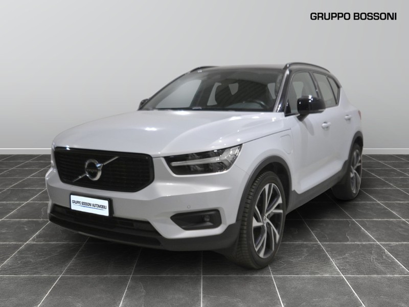 1 - Volvo XC40 1.5 t4 recharge plug-in-hybrid r-design geartronic my21