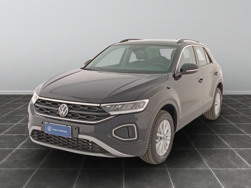 1 - Volkswagen T-Roc 1.5 tsi act life dsg