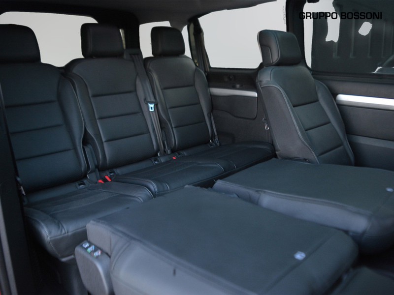 7 - Peugeot Traveller m1 2.0 bluehdi std 180cv business vip s&s eat8 e6d