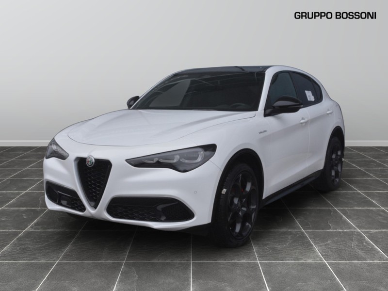 1 - Alfa Romeo Stelvio 2.2 turbo 210cv veloce q4 at8