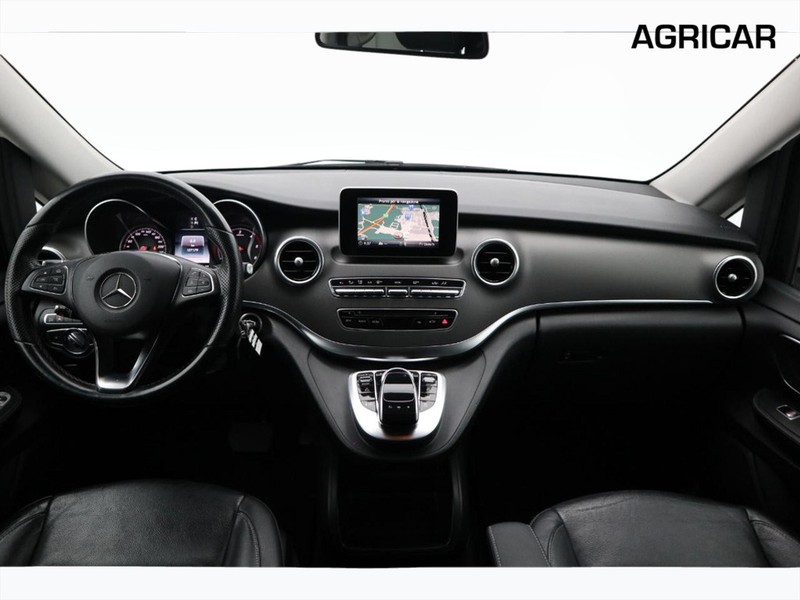 13 - Mercedes Vans Classe V extralong 250 d premium 4matic 7g-tronic plus