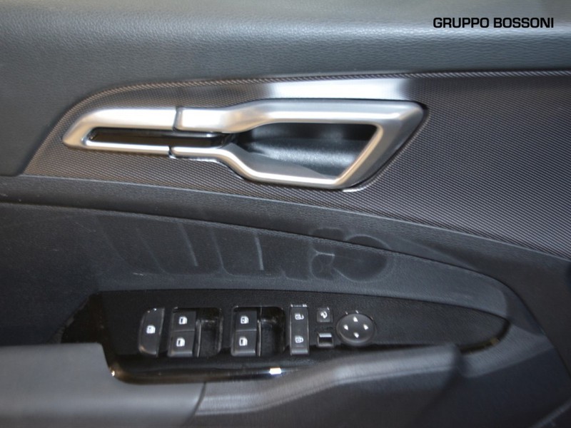 13 - Kia Sportage 1.6 t-gdi phev style awd at6