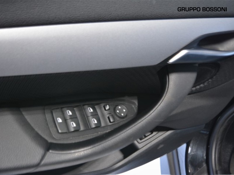 13 - BMW X1 18d sdrive business advantage steptronic