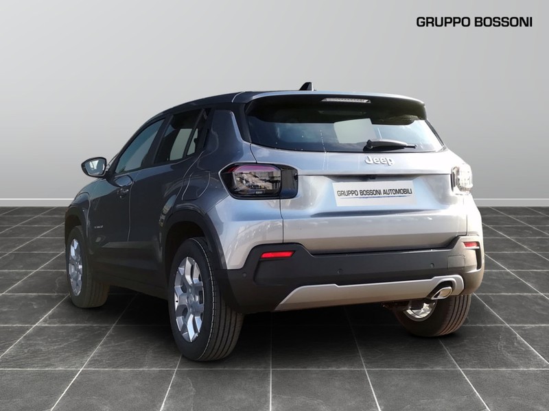 7 - Jeep Avenger 1.2 turbo e-hybrid mhev 110cv altitude fwd edct6