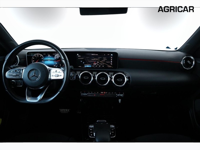13 - Mercedes Classe A 250 premium 7g-dct