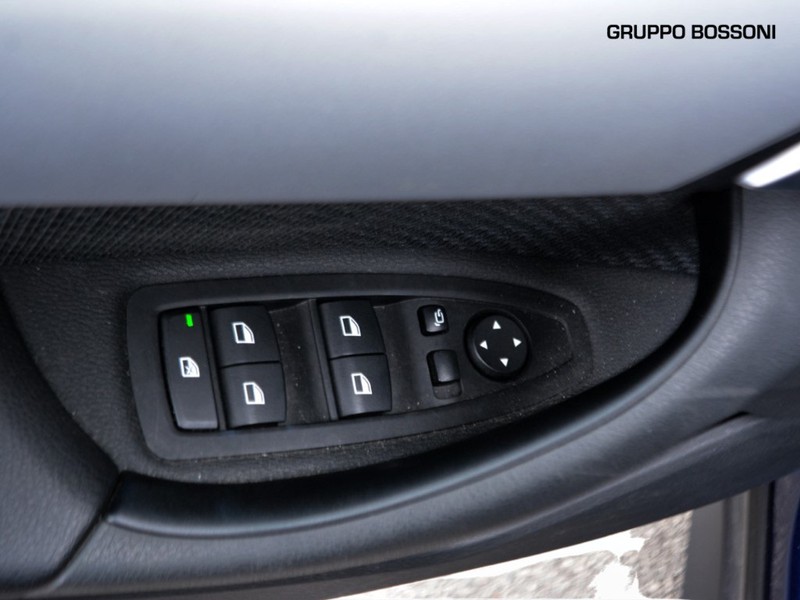 13 - BMW X1 18d sdrive advantage steptronic