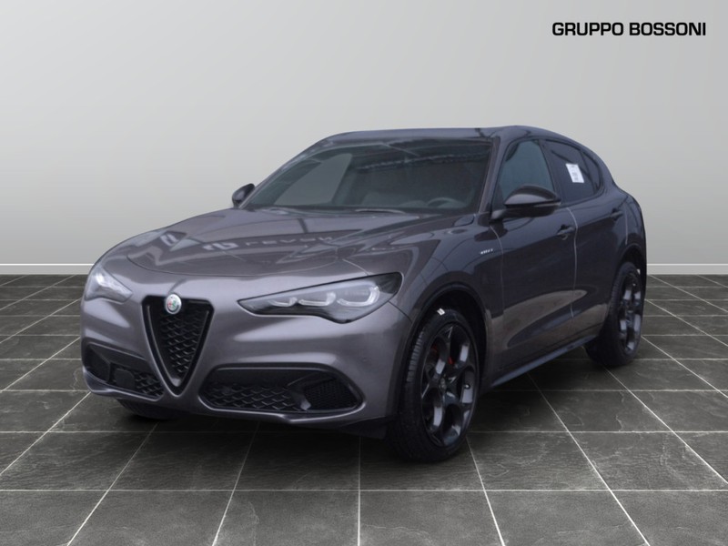 1 - Alfa Romeo Stelvio 2.2 turbo 210cv veloce q4 at8