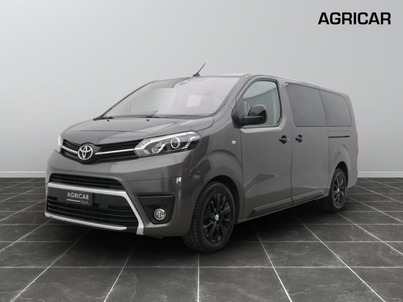1 - Toyota Proace Verso Toyota 2.0d 180cv s&s black edition
