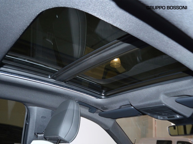 13 - Peugeot 3008 1.2 hybrid 136cv gt e-dcs6