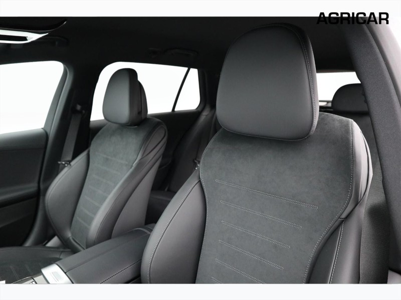 7 - Mercedes Classe C station wagon 220 d mild hybrid 200cv amg line advanced 4matic 9g-tronic