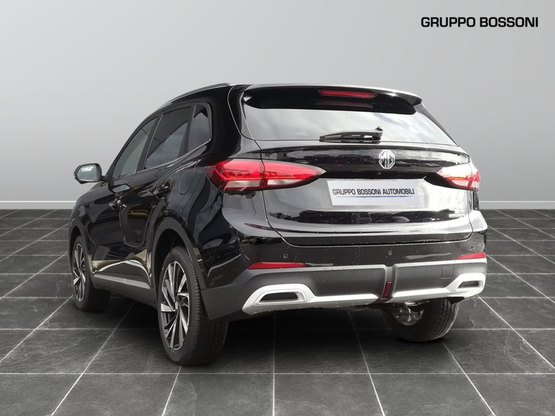 7 - Mg ZS 1.5 hybrid+ luxury auto