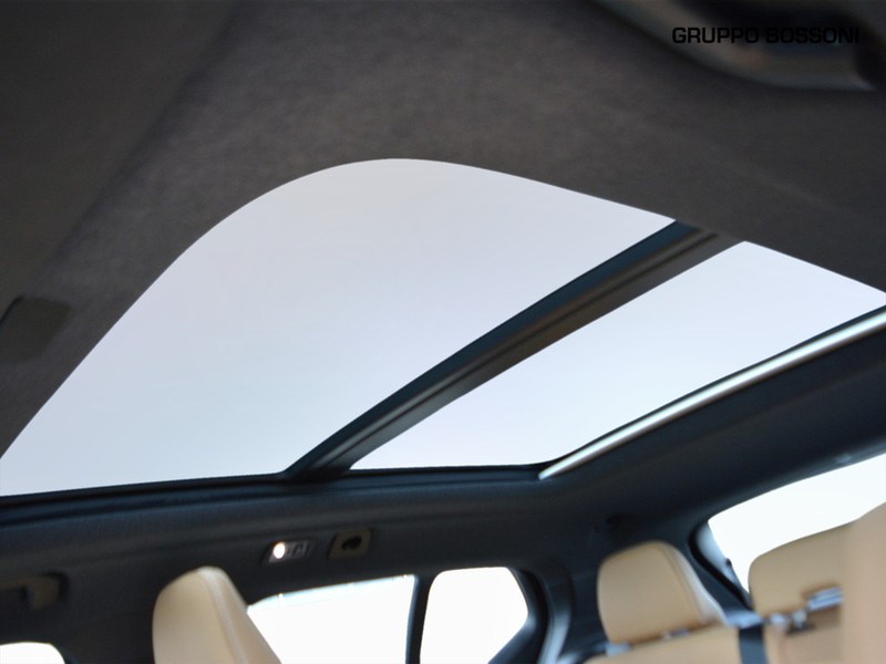 13 - Volvo XC40 1.5 t4 recharge plug-in-hybrid inscription geartronic my21