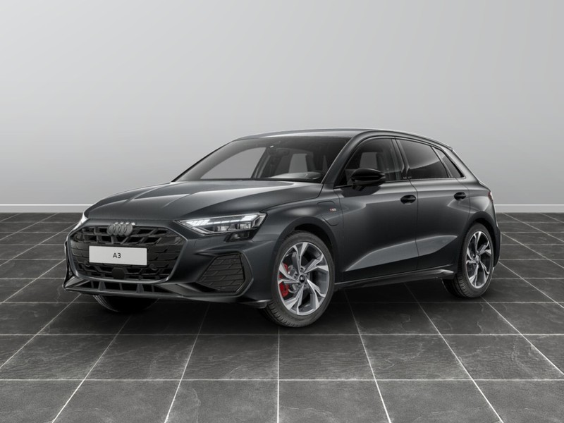 1 - Audi A3 sportback 45 1.5 tfsi e s line edition s tronic