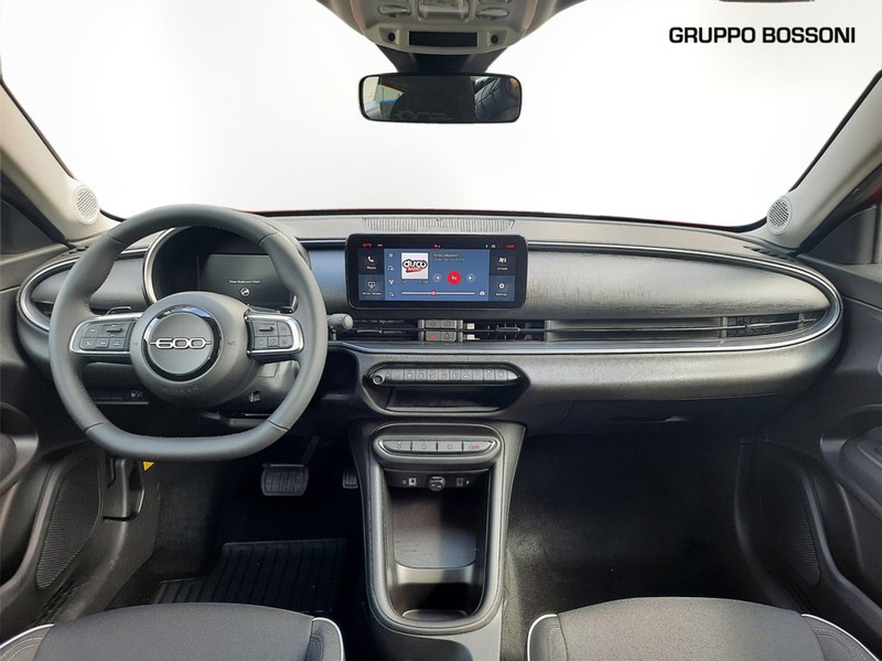 7 - Fiat 600 1.2 hybrid 110cv edct